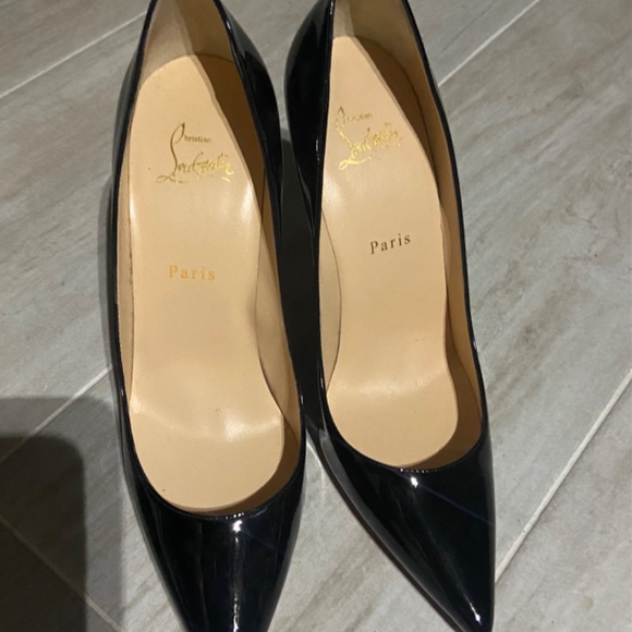Christian Louboutin Black Kate Heels - Size 40.5  ***Only Worn Once!*** - Picture 5 of 12